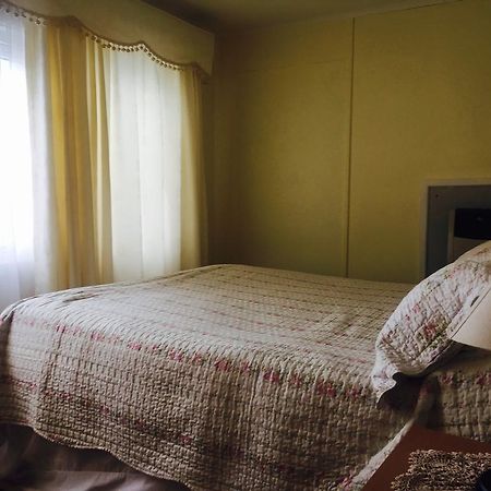 Hostal Dona Irma Пунта Аренас Екстериор снимка