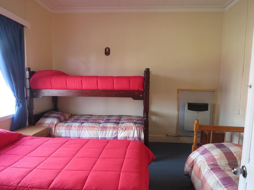 Hostal Dona Irma Пунта Аренас Екстериор снимка