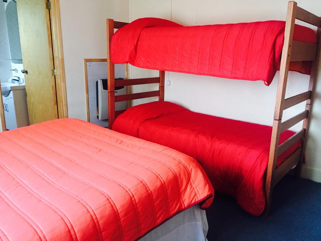 Hostal Dona Irma Пунта Аренас Екстериор снимка